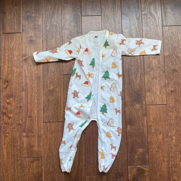 monica + andy Other - Monica + Andy On the Go One-Piece Holiday Cookies size 6-9m